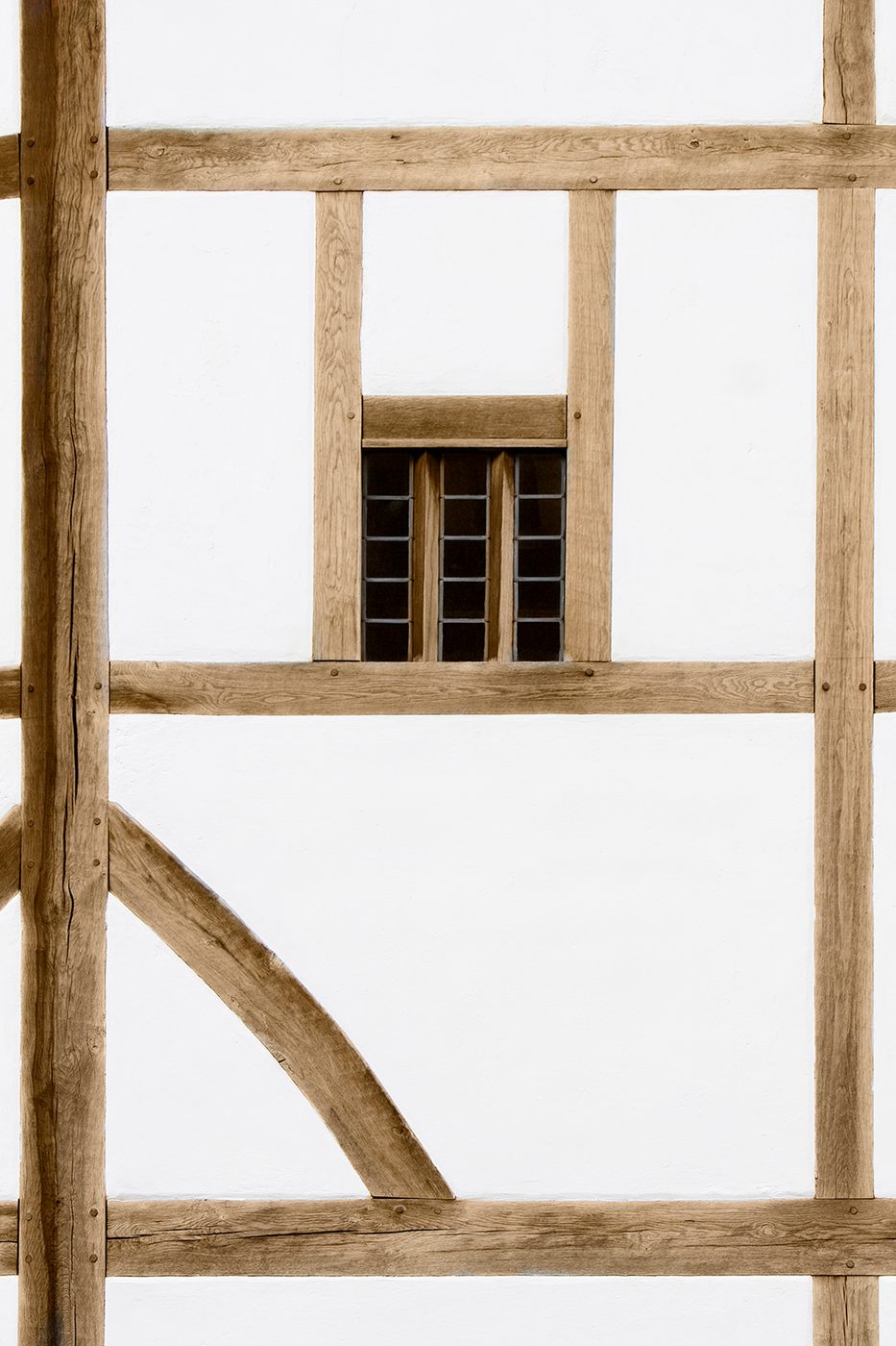 Shakespeare's Globe A white wall made with oak beams